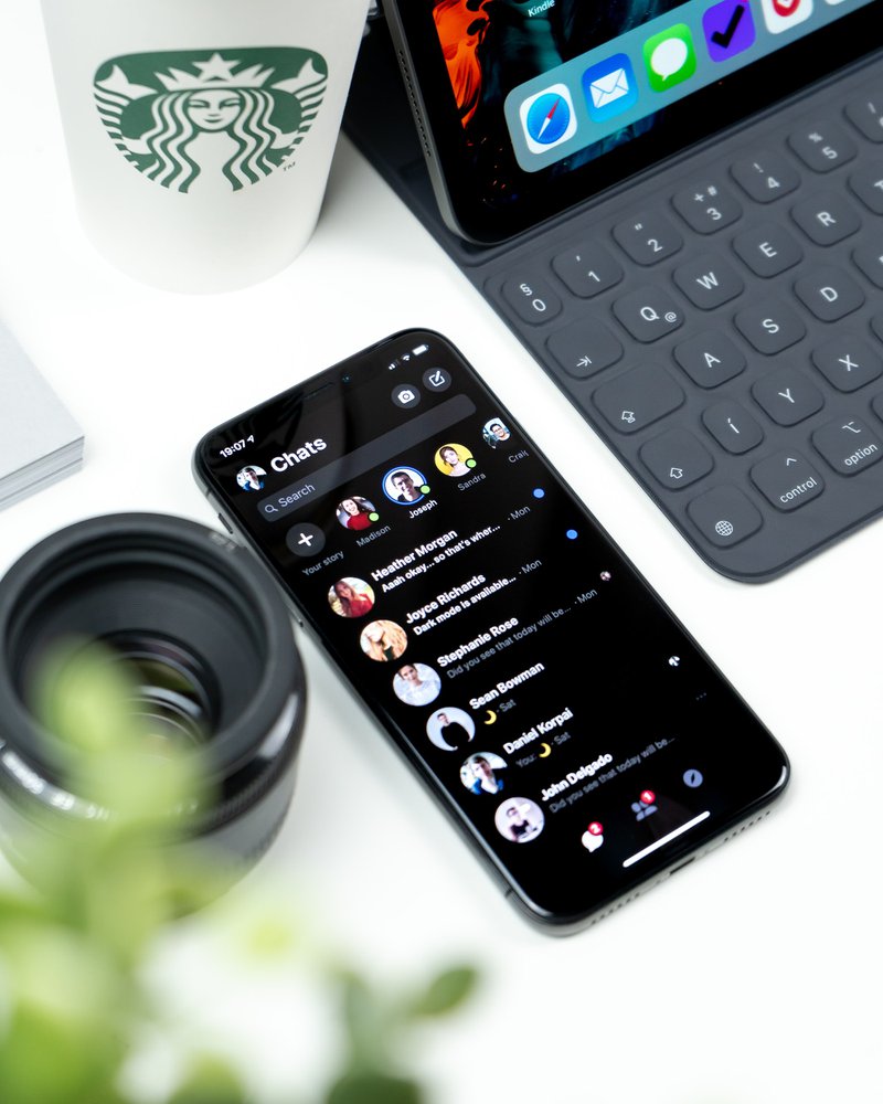 dark mode as a native ui element for paywall